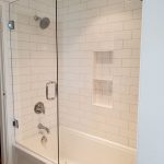 shower with doors 2